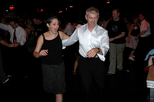 min 2007 11 10 fous swing 433
